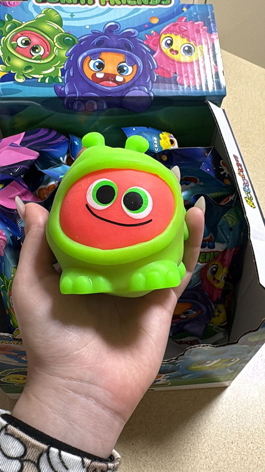 מוצ׳י גדול דמויות מחופשות🤩